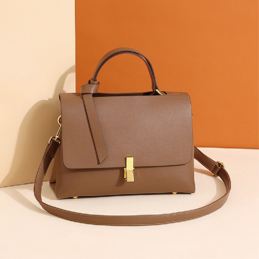 Retro Large-Capacity Shoulder Bag